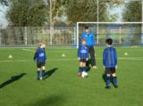 S.K.N.W.K. JO10-1 - FC De Westhoek '20 JO10-2 (competitie) seizoen 2022-2023 (najaar - 2e fase)) (47/85)